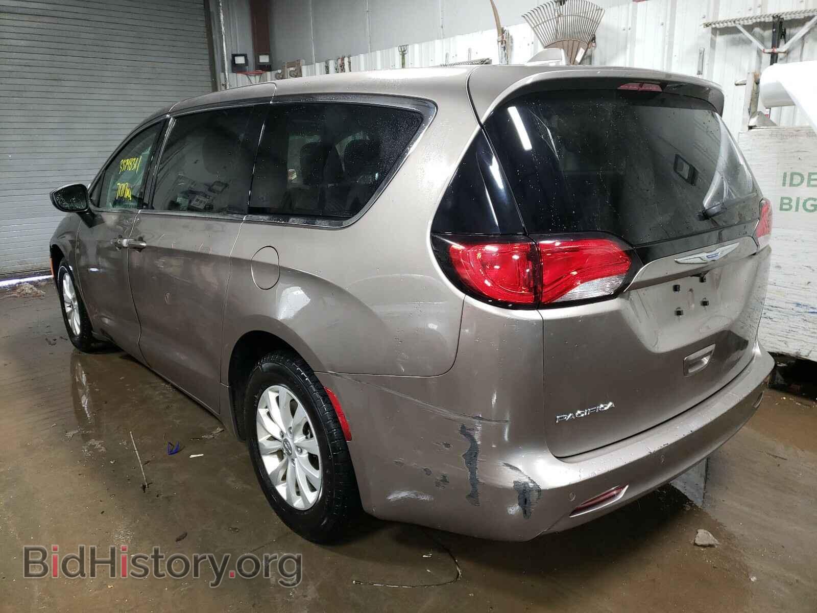 2017 CHRYSLER PACIFICA - VIN: 2C4RC1DG2HR725757 - Фото 3