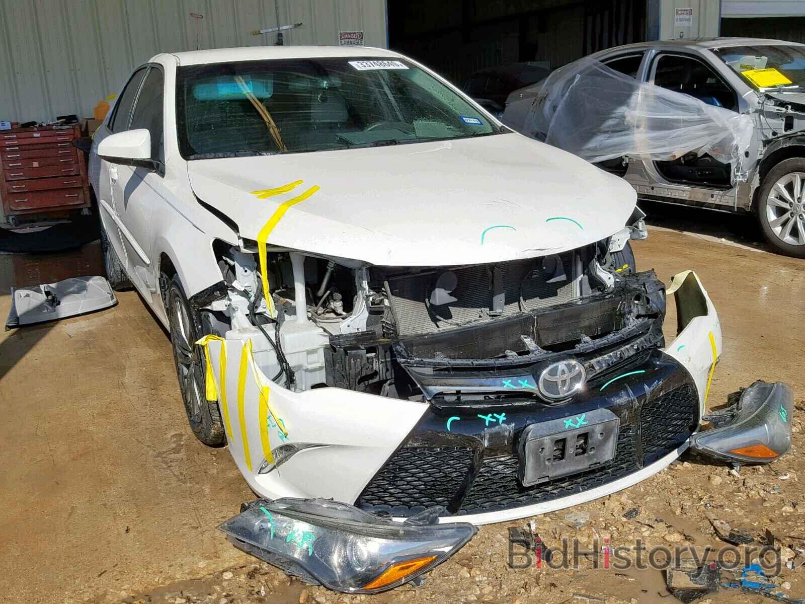 Photo 4T1BF1FK4FU945682 - TOYOTA CAMRY 2015