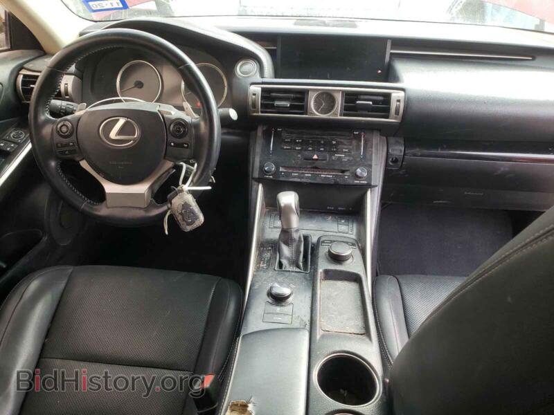 2014 Lexus IS (VIN JTHBF1D22E5016668) — photo 9 of 10