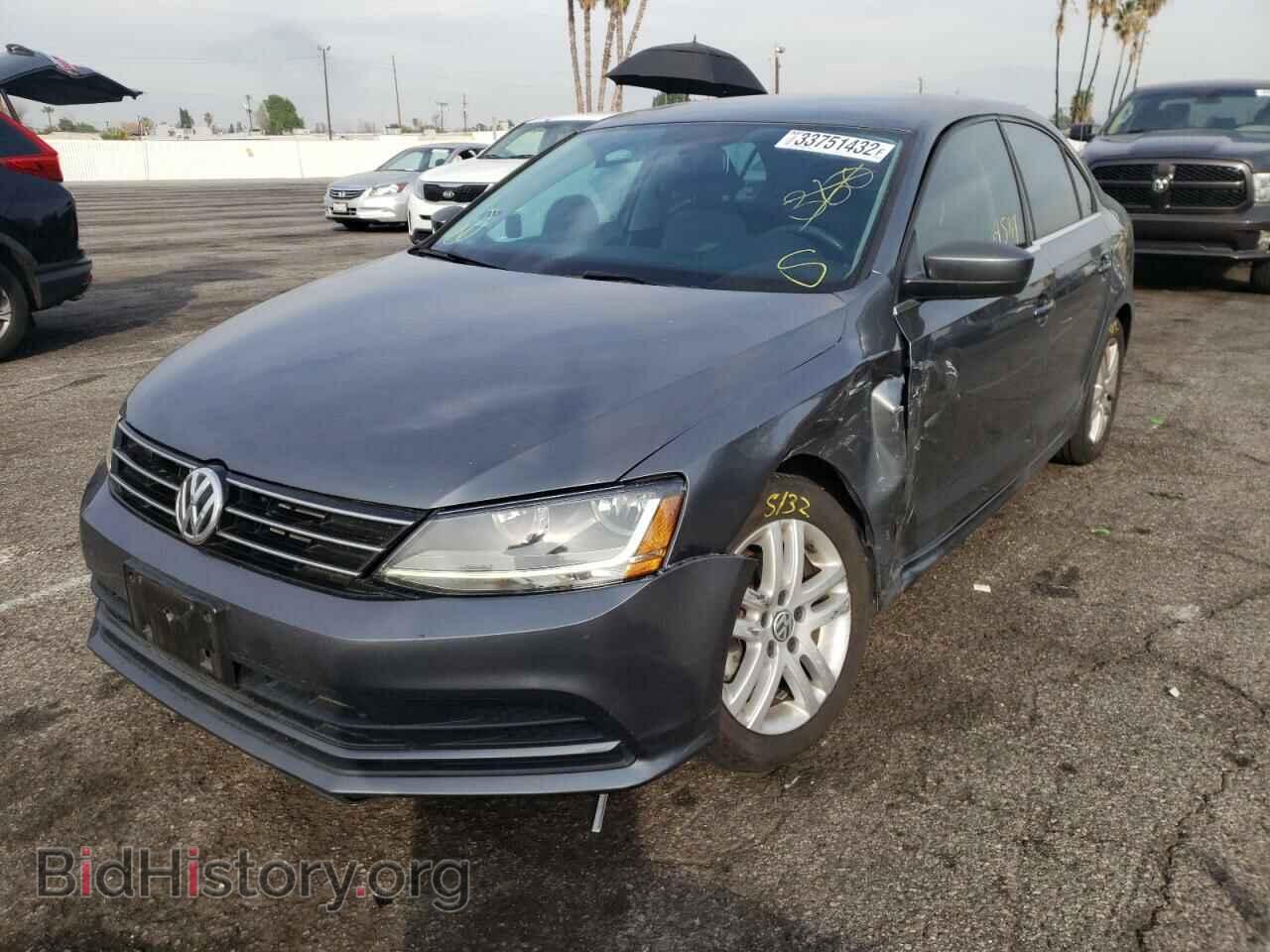 2017 VOLKSWAGEN JETTA - VIN: 3VW2B7AJ3HM216353 - Фото 2