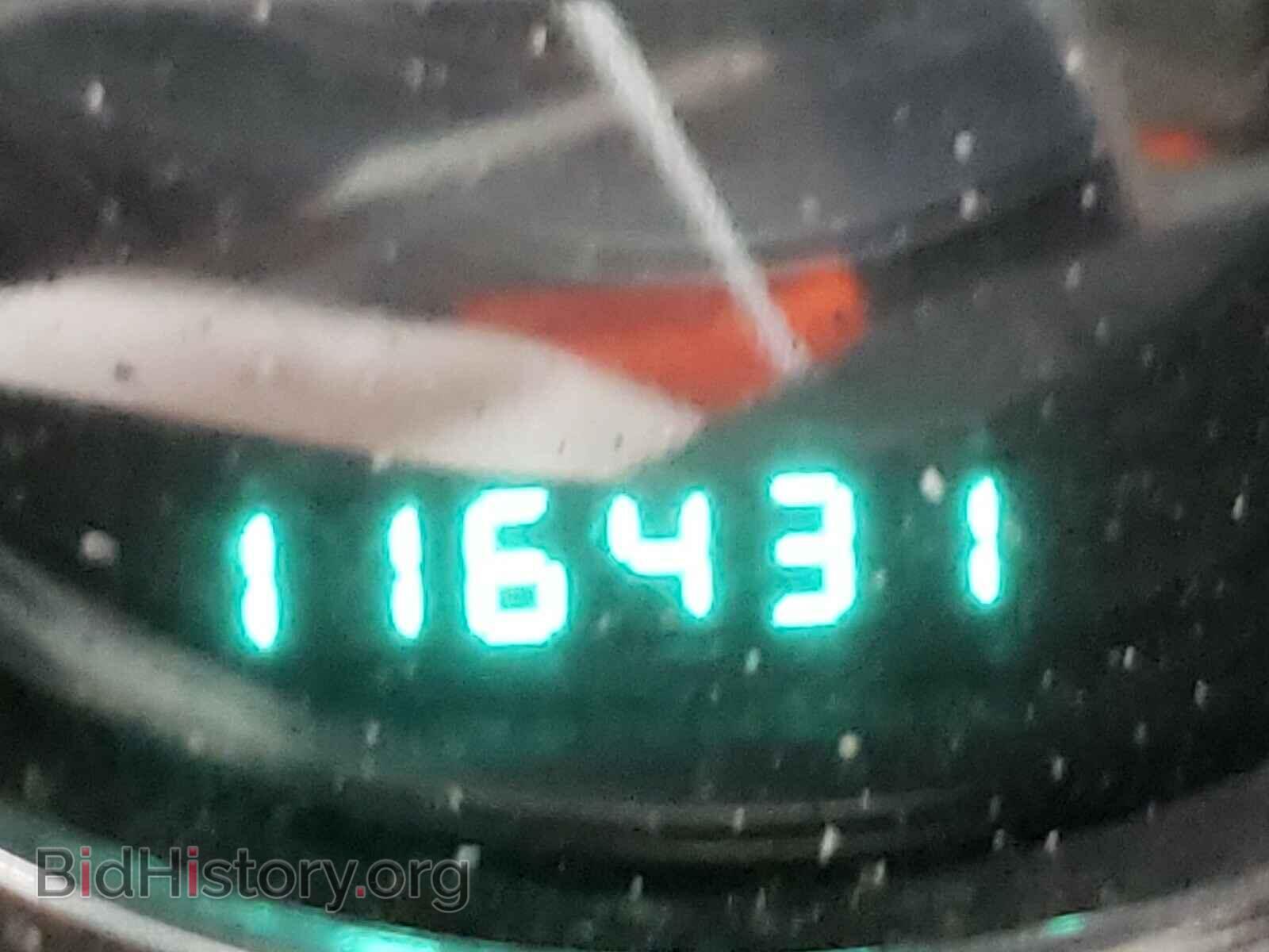 2012 CHRYSLER 200 - VIN: 1C3CCBCB3CN284197 - Photo 8