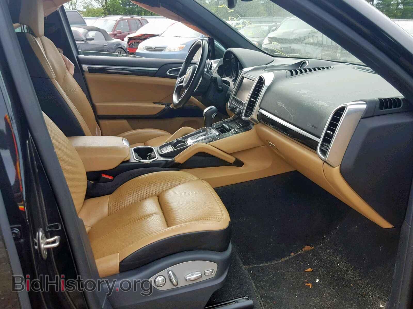 2016 PORSCHE CAYENNE - VIN: WP1AA2A20GKA36121 - Photo 5