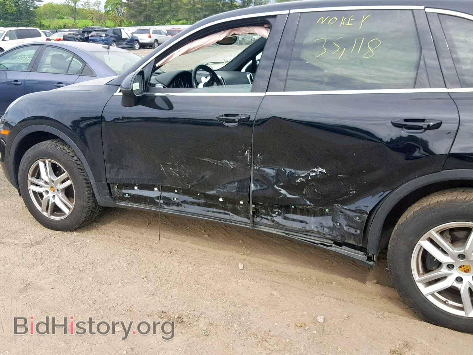 2016 PORSCHE CAYENNE - VIN: WP1AA2A20GKA36121 - Photo 9