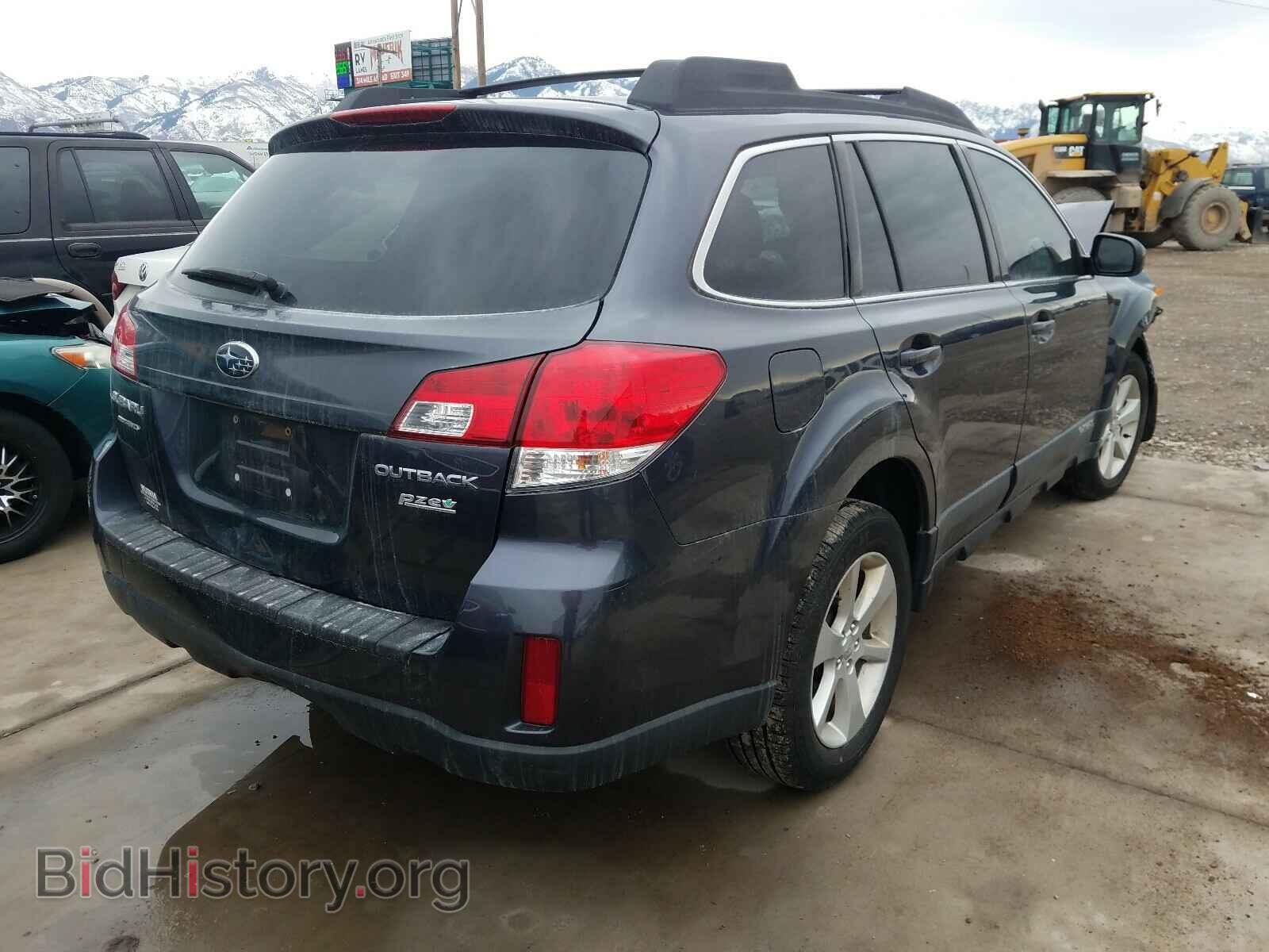 2013 SUBARU OUTBACK - VIN: 4S4BRBCC8D3303883 - Photo 4