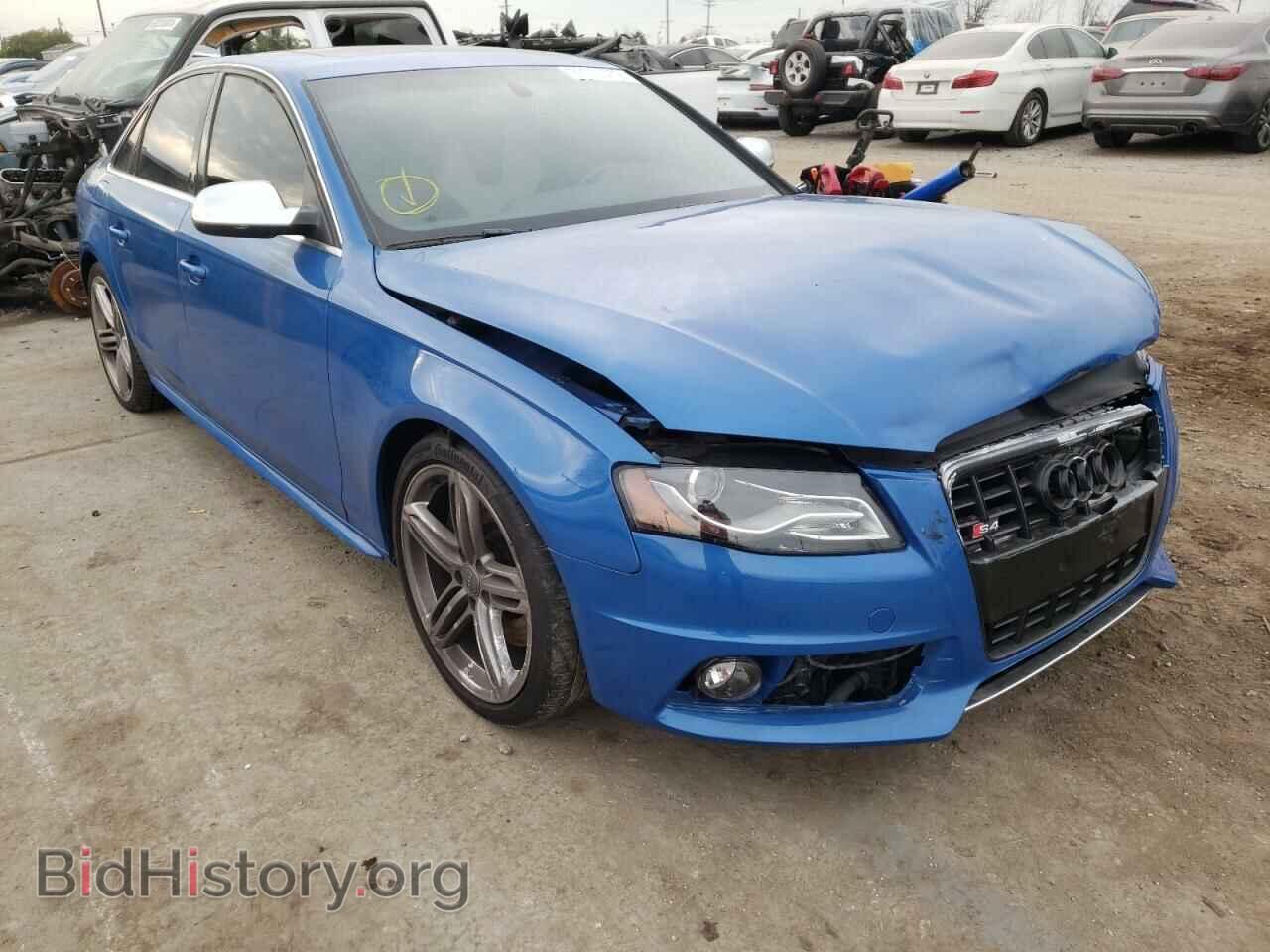 Фотография WAUMGBFL1AA106492 - AUDI S4/RS4 2010