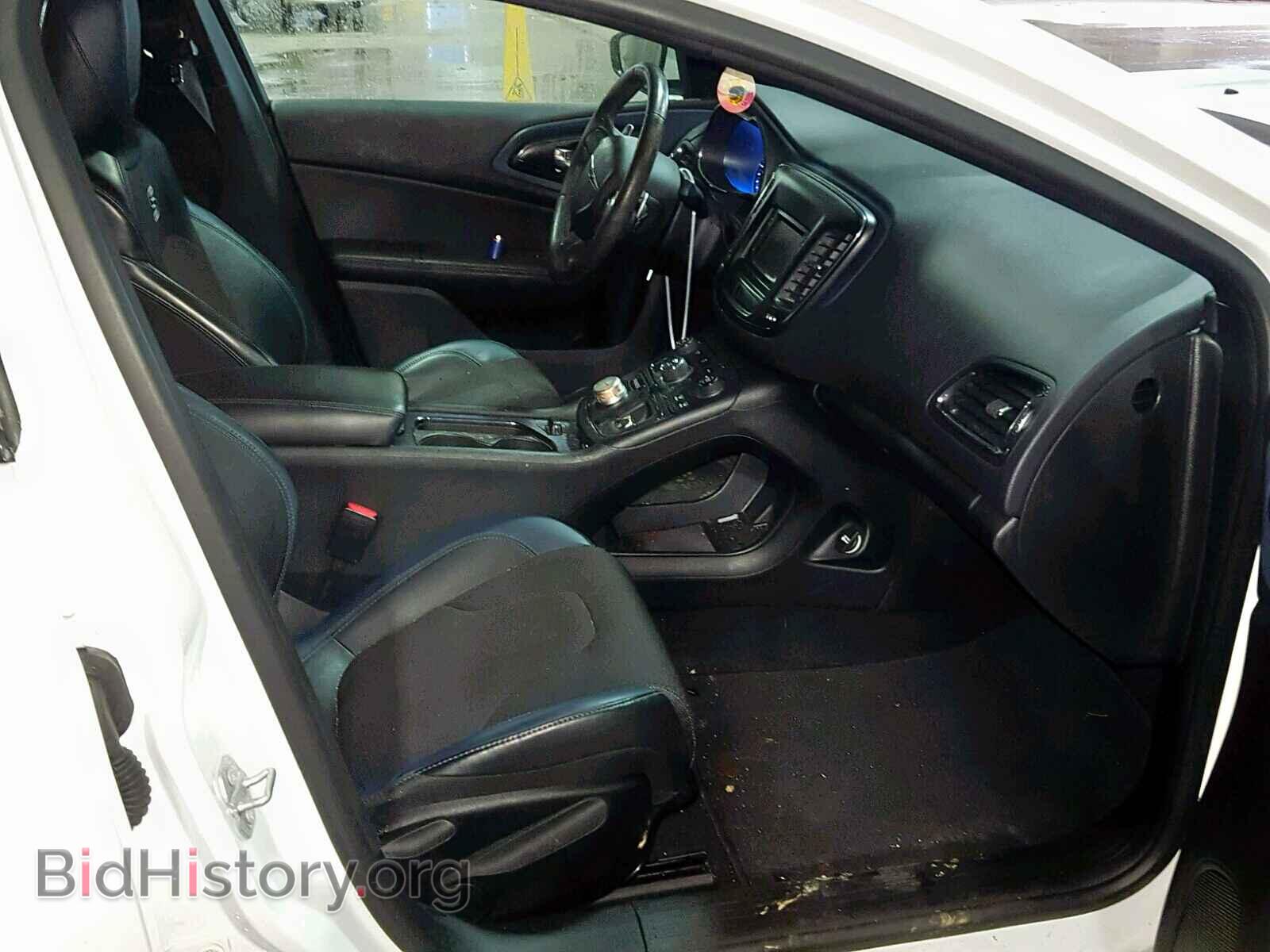 2016 CHRYSLER 200 - VIN: 1C3CCCBG7GN111260 - Фото 5