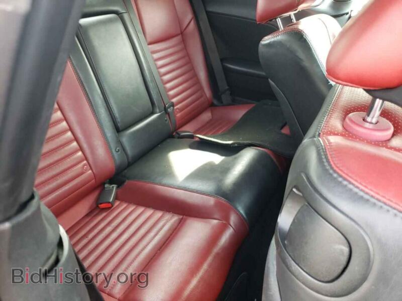 2014 Dodge CHALLENGER (VIN 2C3CDYBTXEH100444) — photo 6 of 10