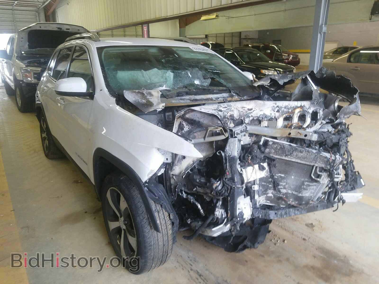 Фотография 1C4PJLDB9KD427634 - JEEP CHEROKEE 2019