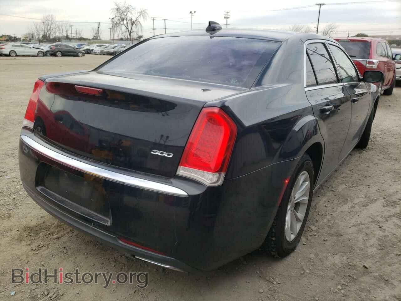 2015 CHRYSLER 300 - VIN: 2C3CCAAG7FH833065 - Фото 4