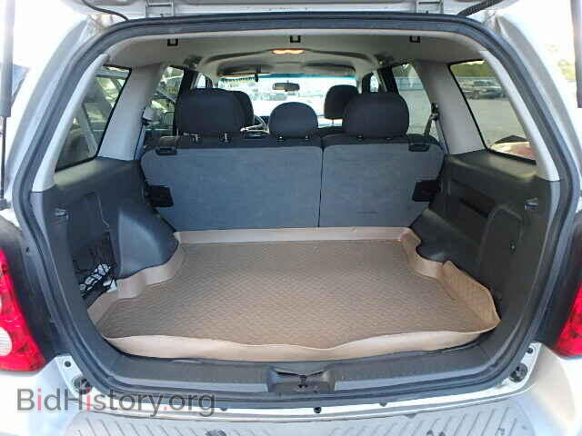 2005 MAZDA TRIBUTE - VIN: 4F2YZ04175KM64751 - Фото 10