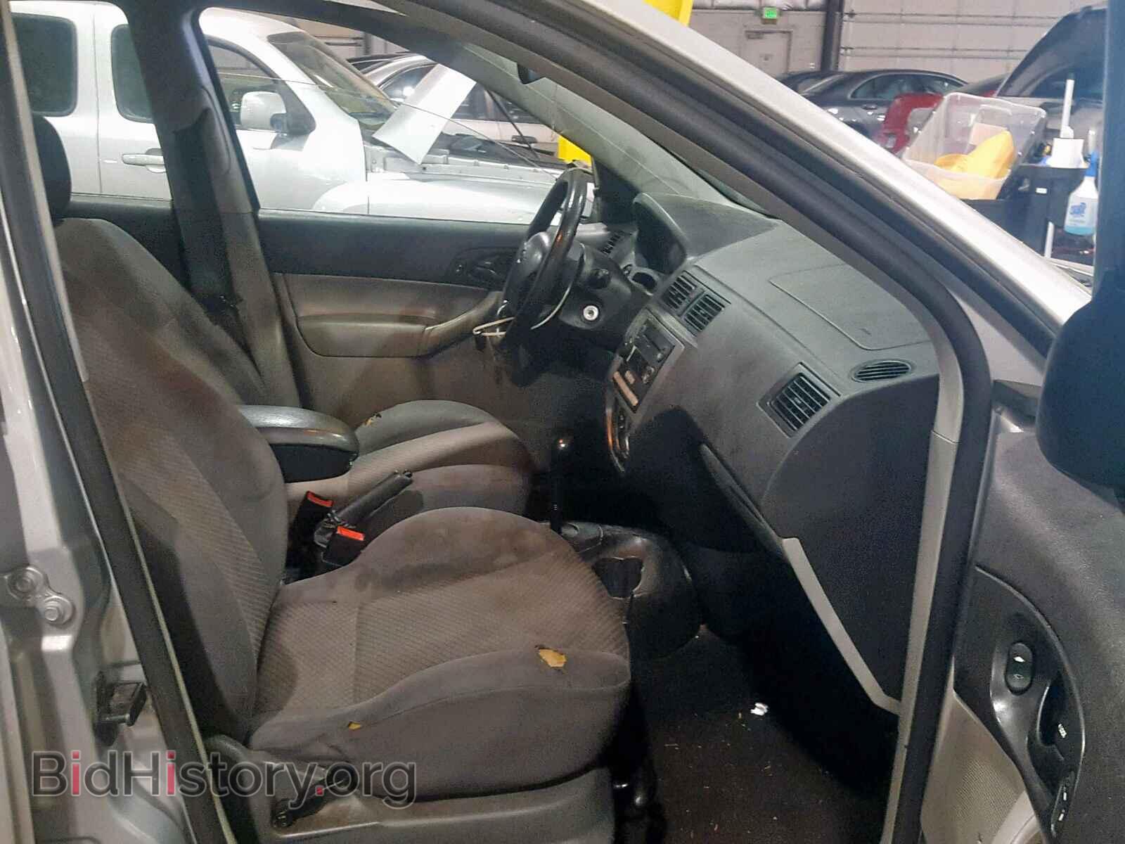 2005 FORD FOCUS - VIN: 3FAFP37N85R155109 - Фото 5