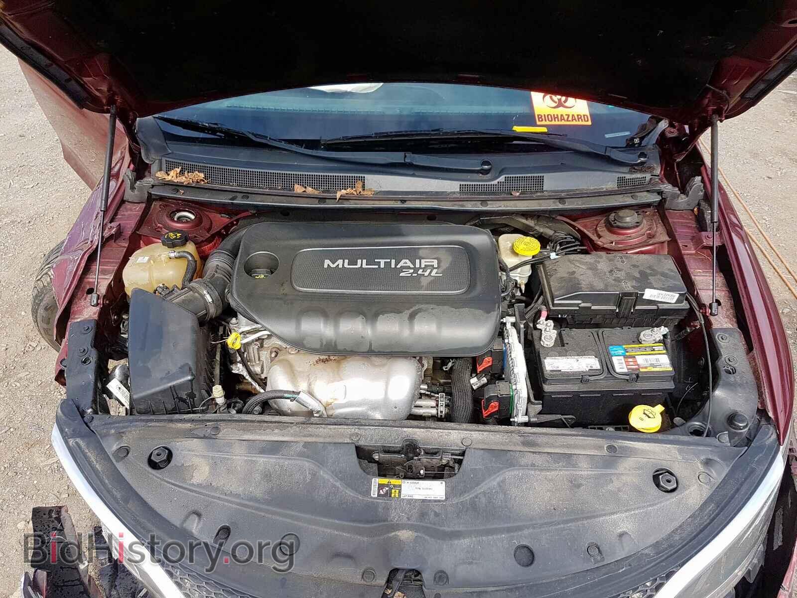 2015 CHRYSLER 200 - VIN: 1C3CCCAB3FN570144 - Фото 7