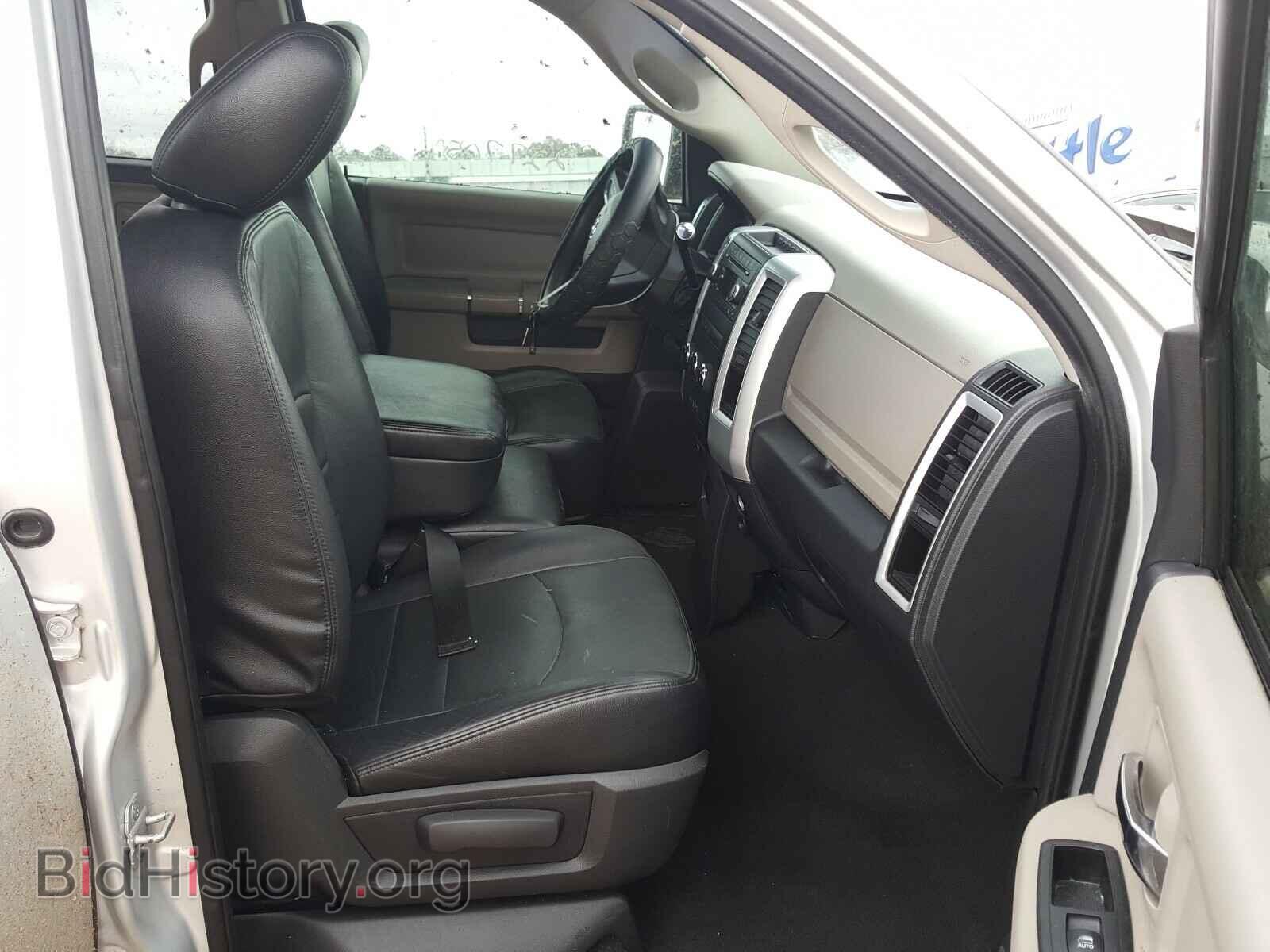 2011 DODGE RAM 1500 - VIN: 1D7RB1GP0BS637381 - Фото 5