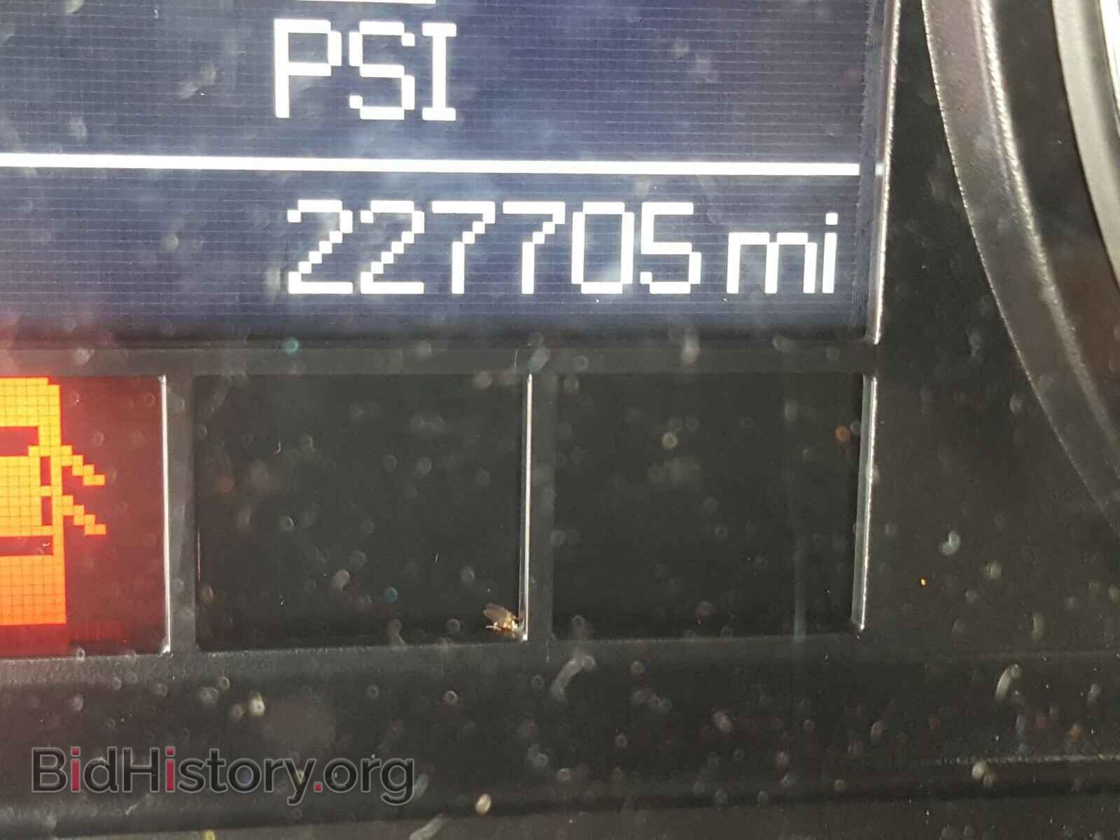 2011 DODGE RAM 1500 - VIN: 1D7RB1GP0BS637381 - Фото 8