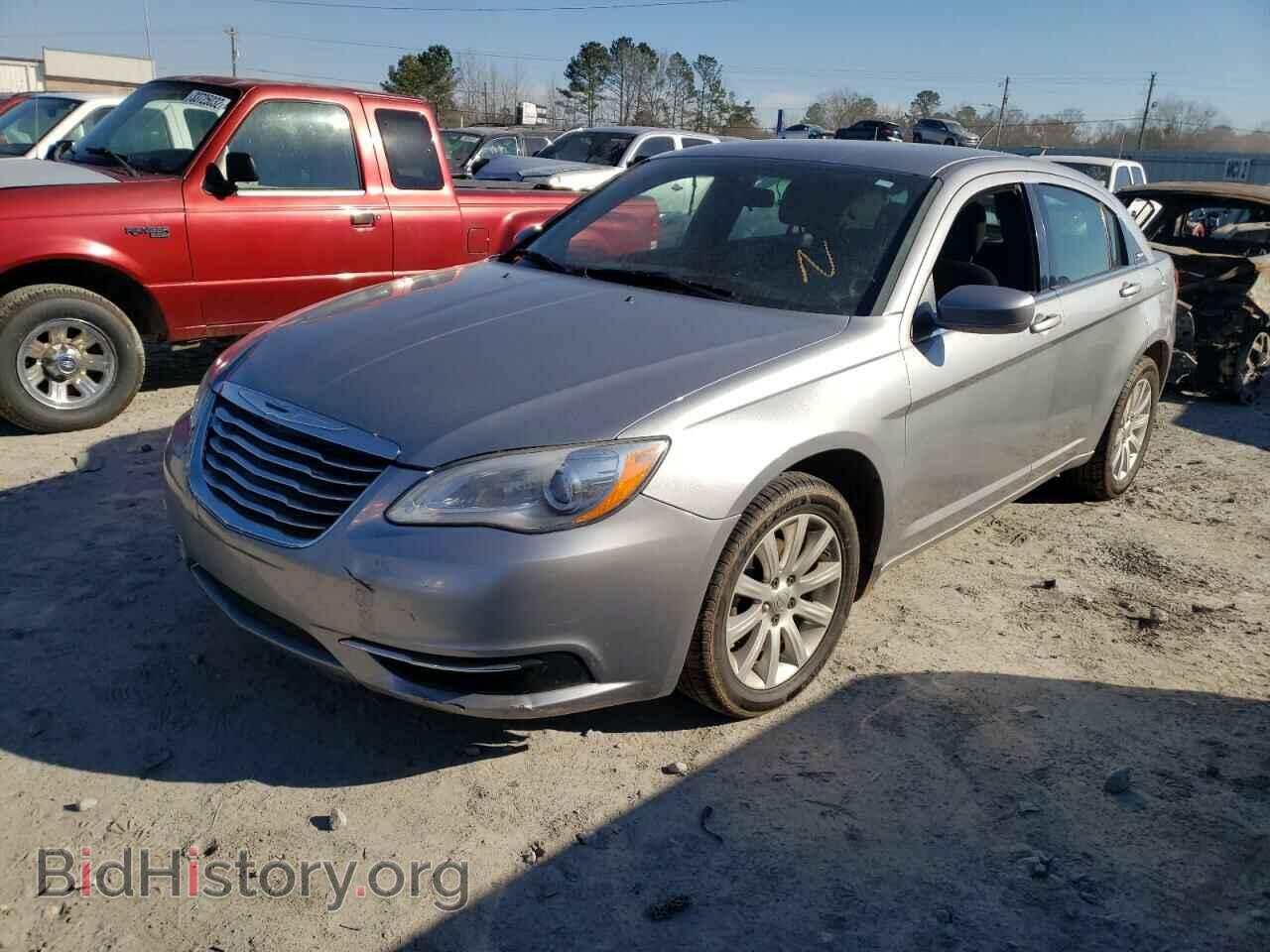 2013 CHRYSLER 200 - VIN: 1C3CCBBB8DN699759 - Фото 2