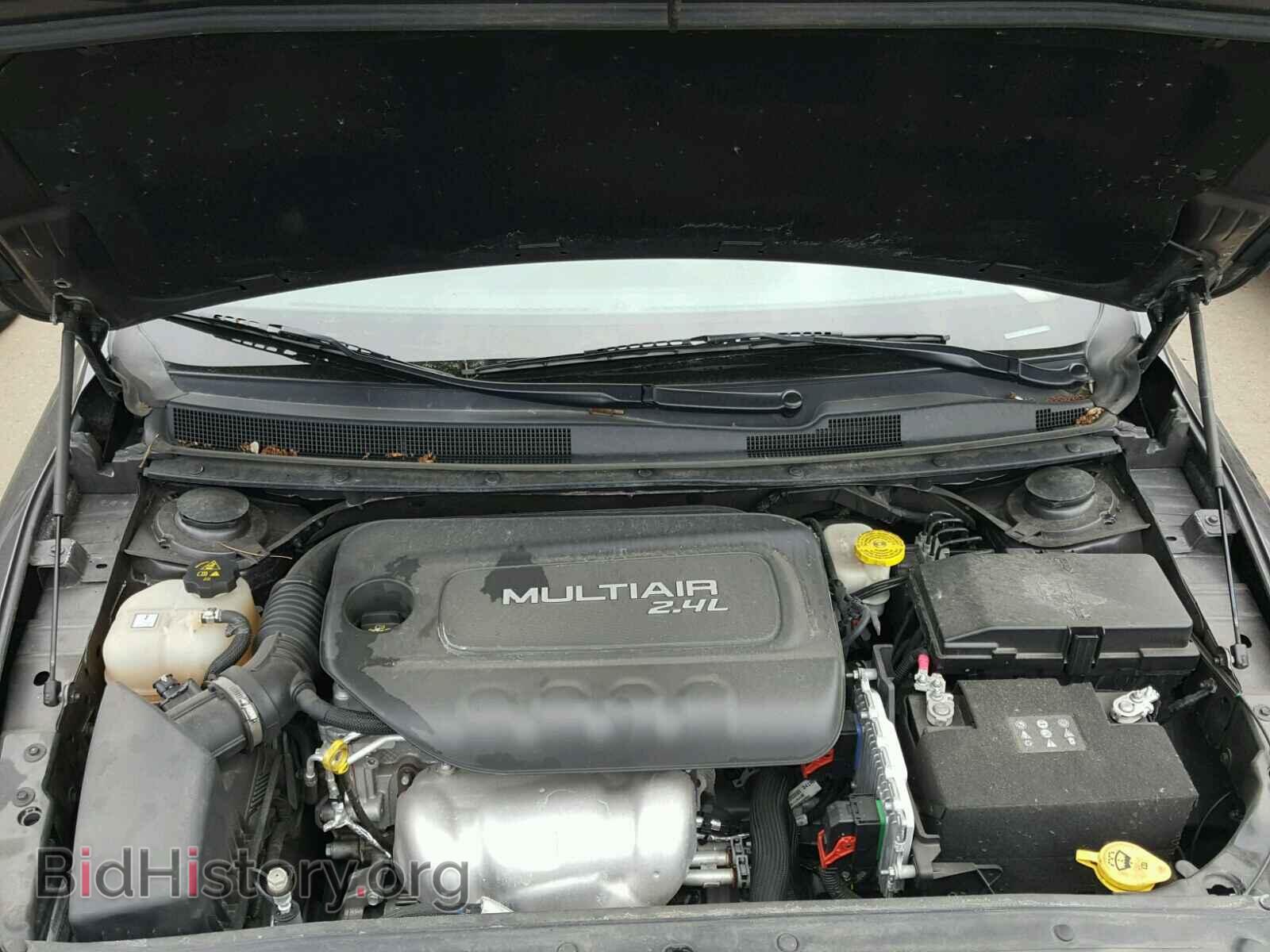 2016 CHRYSLER 200 - VIN: 1C3CCCAB1GN127394 - Фото 7