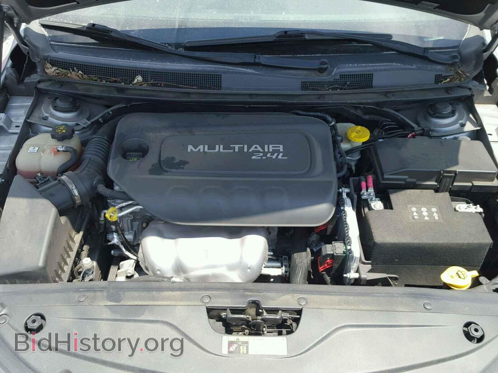 2015 CHRYSLER 200 - VIN: 1C3CCCABXFN628587 - Фото 7