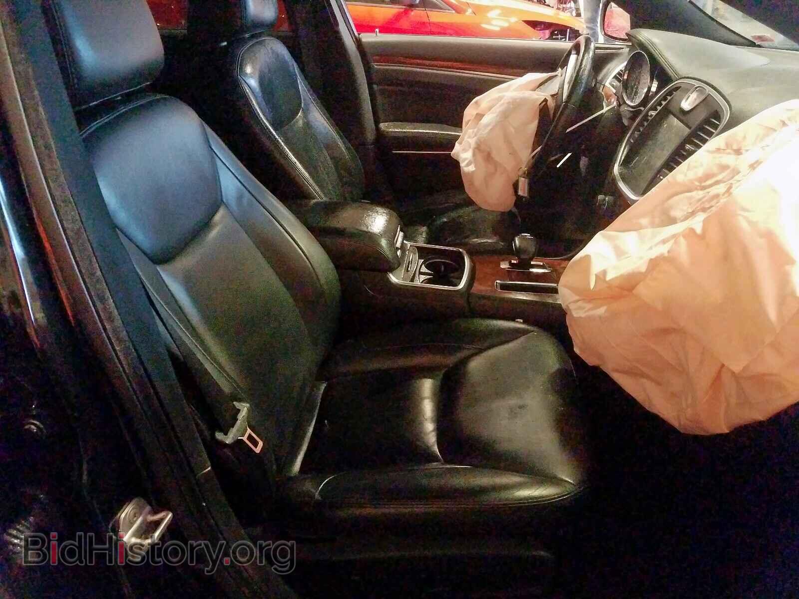2013 CHRYSLER 300 - VIN: 2C3CCAAG0DH588591 - Фото 5