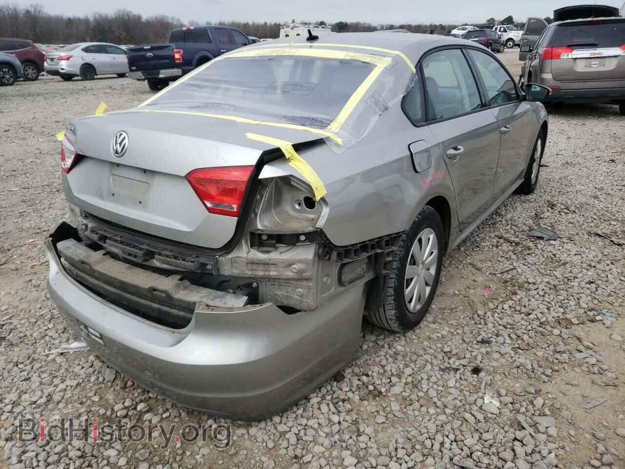 2012 VOLKSWAGEN PASSAT - VIN: 1VWAP7A31CC014880 - Фото 4