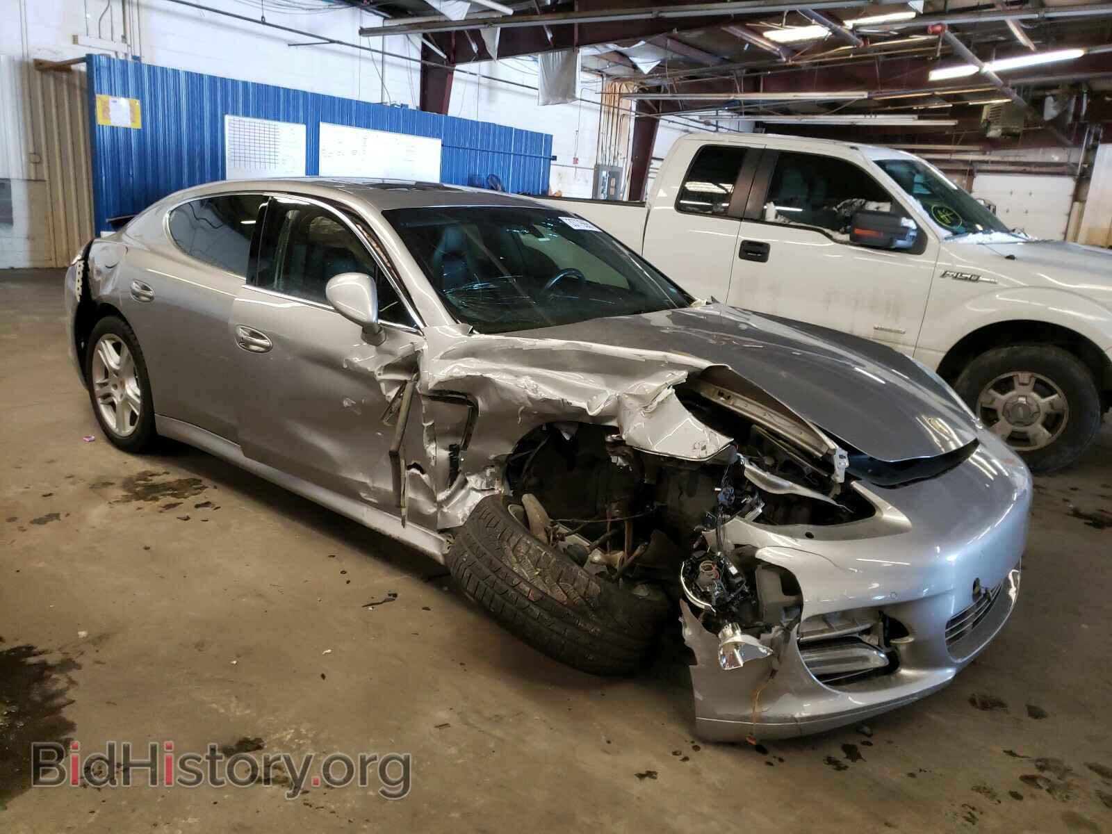 Фотография WP0AC2A77BL090090 - PORSCHE PANAMERA 2011