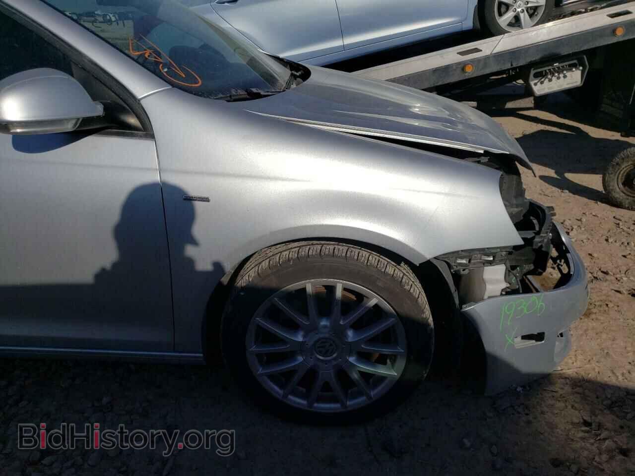 2008 VOLKSWAGEN JETTA - VIN: 3VWRJ71K48M150521 - Фото 9