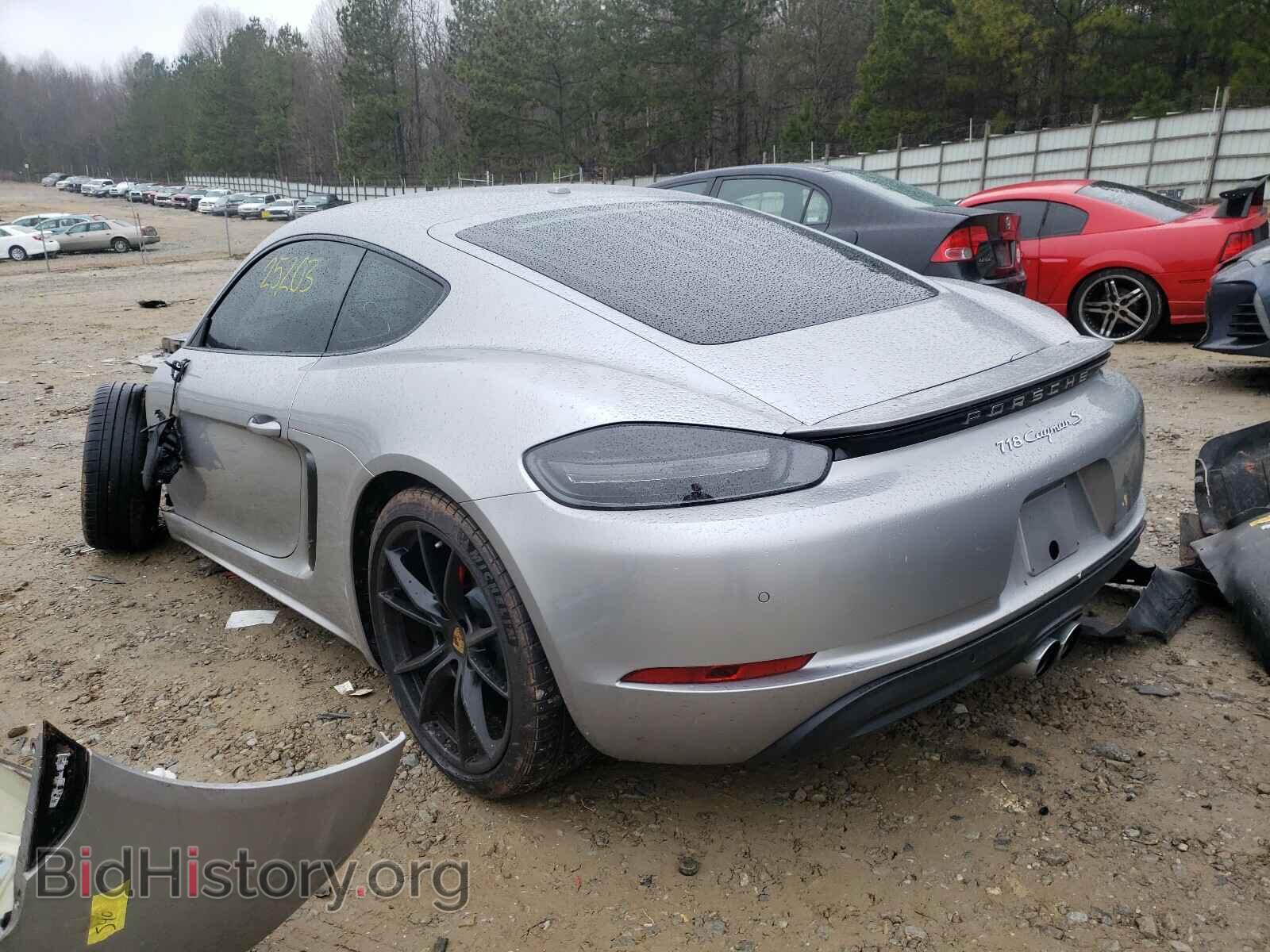 2017 PORSCHE CAYMAN - VIN: WP0AB2A88HS285836 - Фото 3