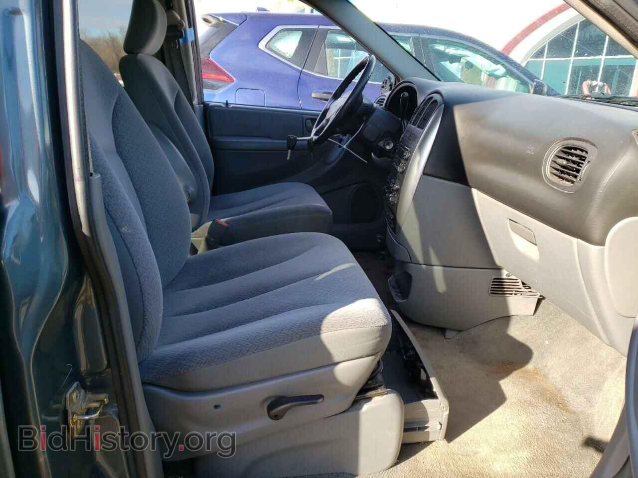 2006 CHRYSLER MINIVAN - VIN: 2A4GP54L06R672287 - Фото 5