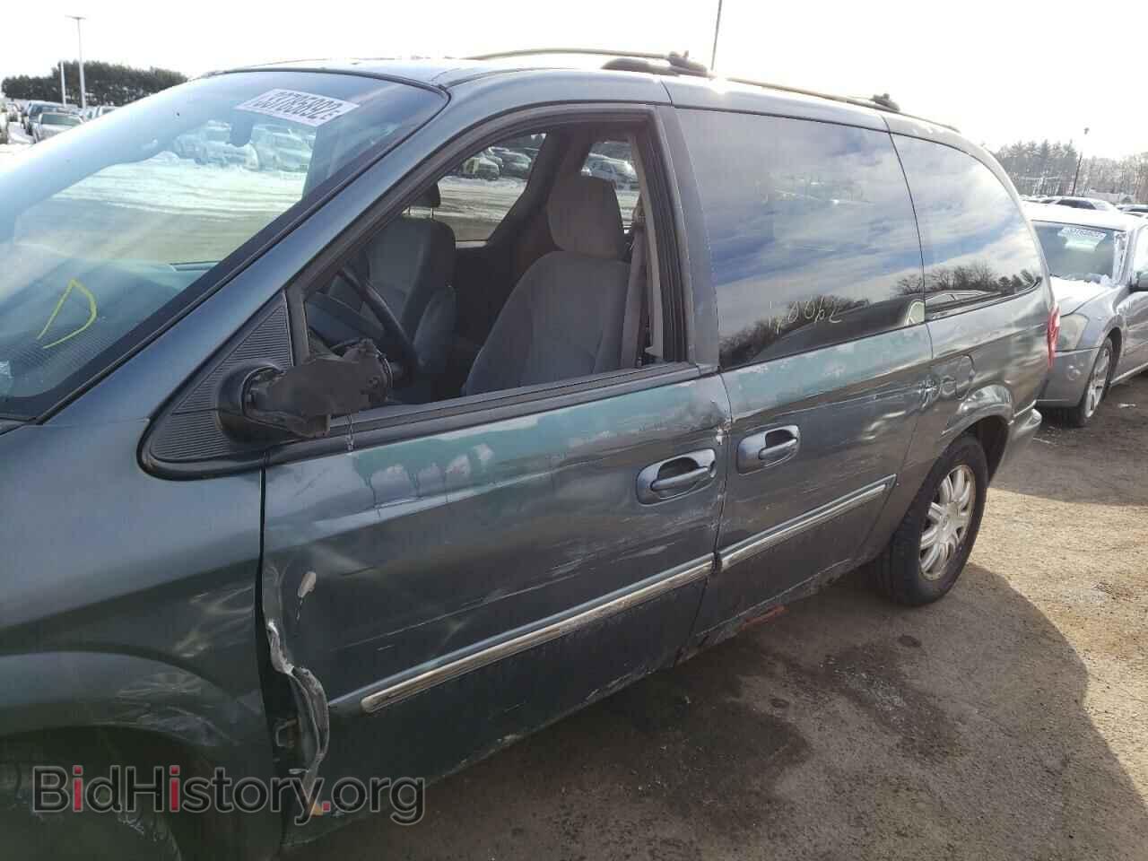2006 CHRYSLER MINIVAN - VIN: 2A4GP54L06R672287 - Фото 9