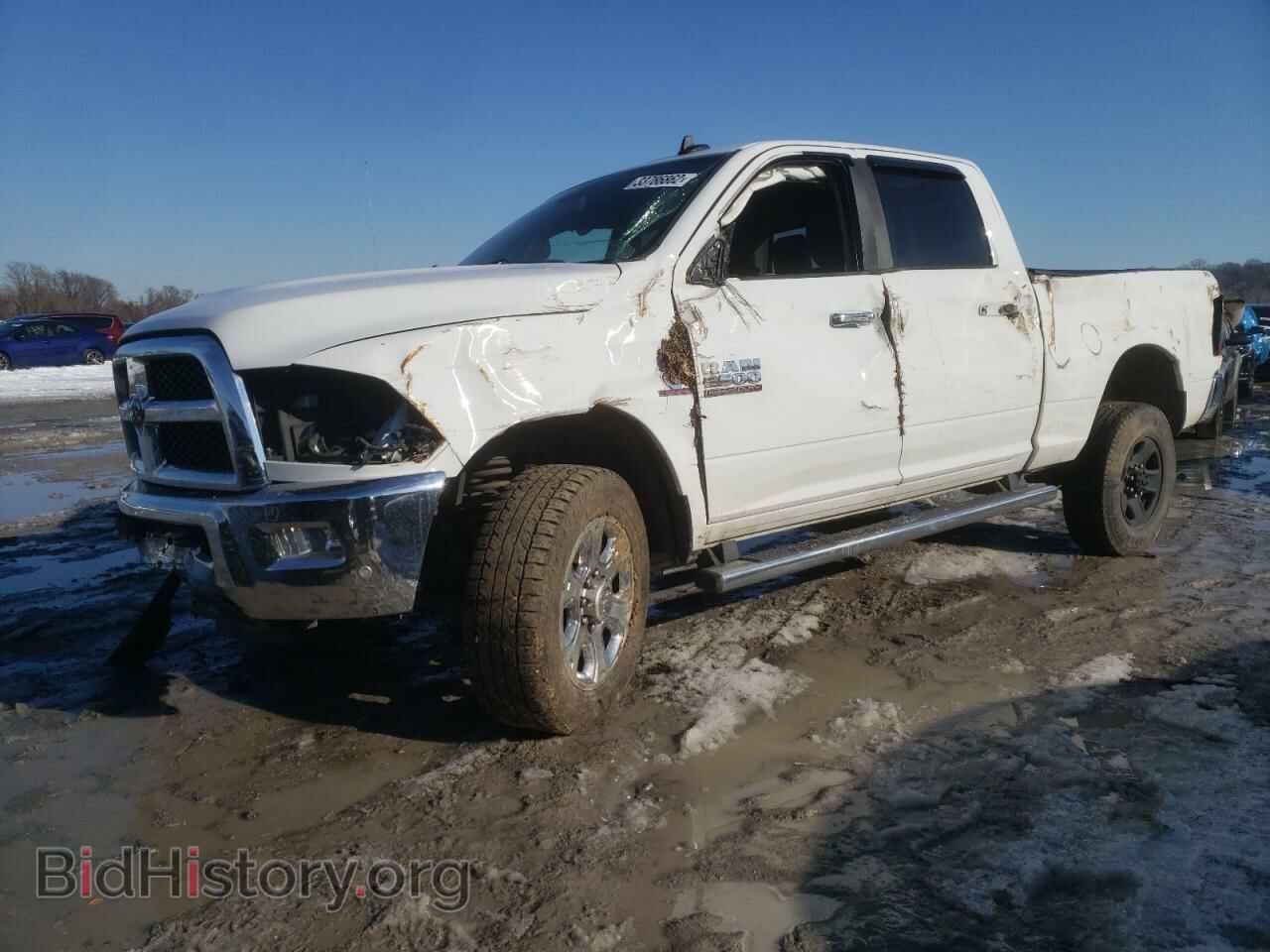 2016 RAM 2500 - VIN: 3C6UR5DL4GG186695 - Фото 2