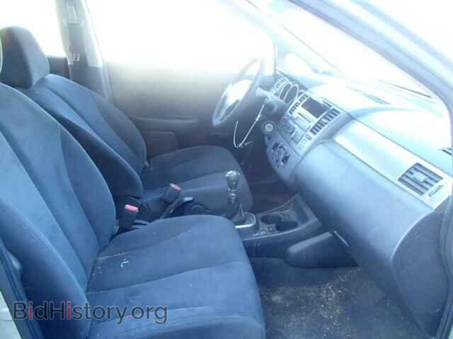 2008 NISSAN VERSA - VIN: 3N1BC11E78L387017 - Фото 5