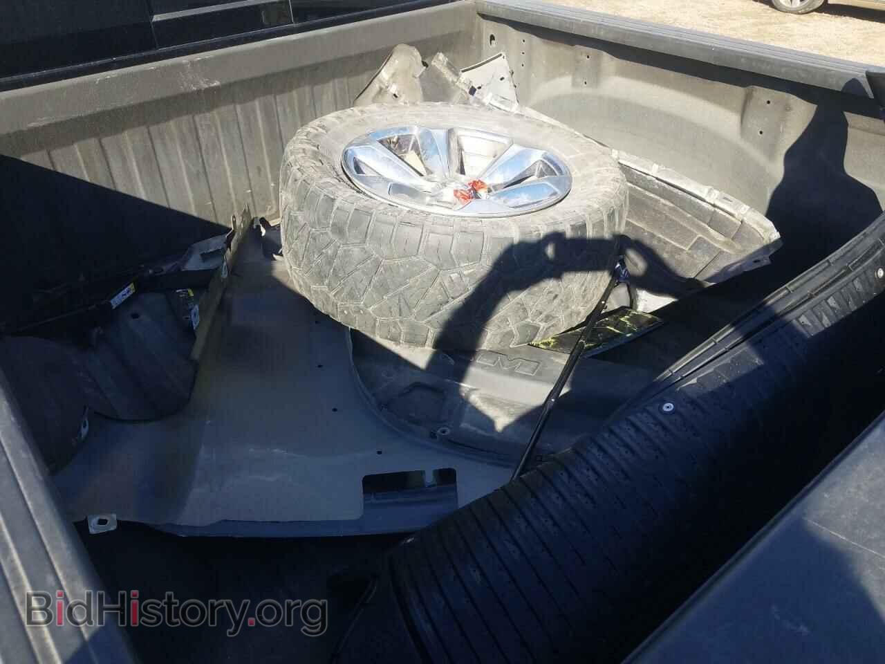 2019 RAM 1500 - VIN: 1C6SRFHTXKN513656 - Photo 9