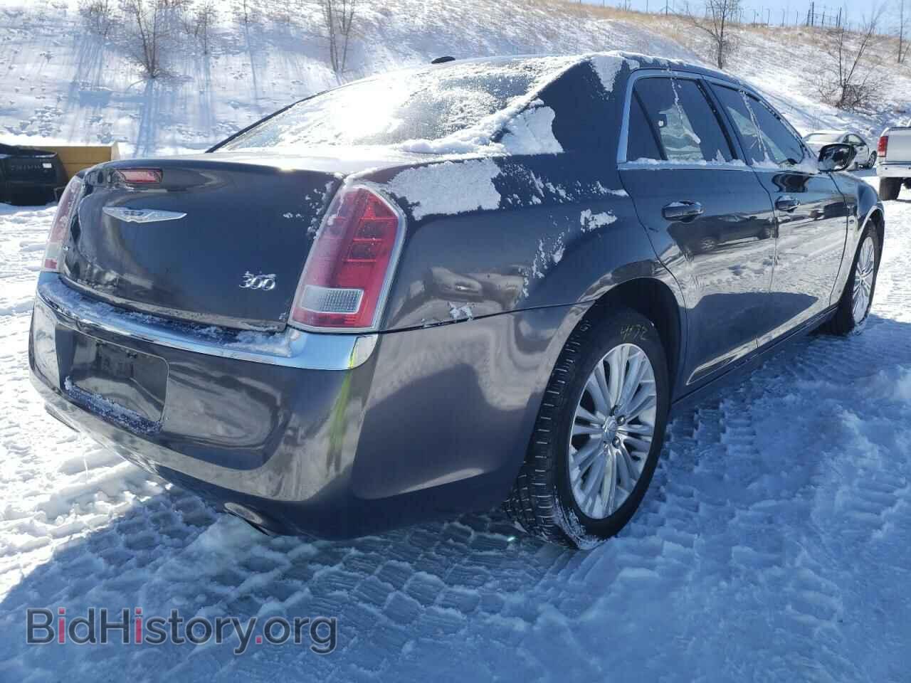 2014 CHRYSLER 300 - VIN: 2C3CCARG3EH142098 - Фото 4