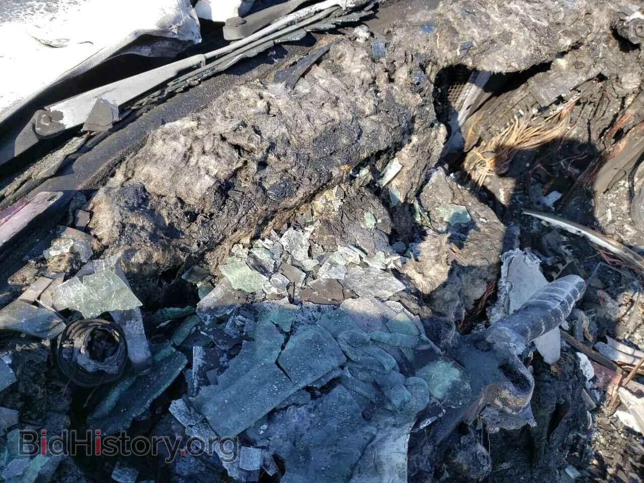 2019 TESLA MODEL 3 - VIN: 5YJ3E1EB4KF210586 - Photo 8