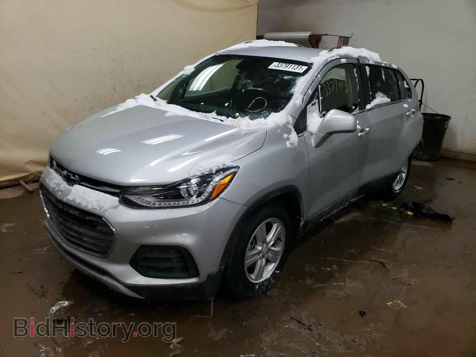 2020 CHEVROLET TRAX - VIN: 3GNCJLSB0LL325403 - Фото 2