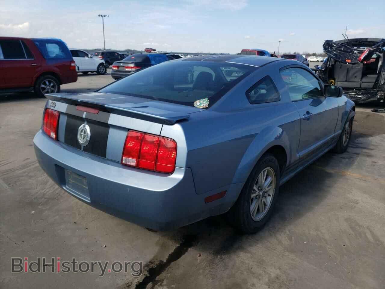 2007 FORD MUSTANG - VIN: 1ZVFT80N975283861 - Фото 4