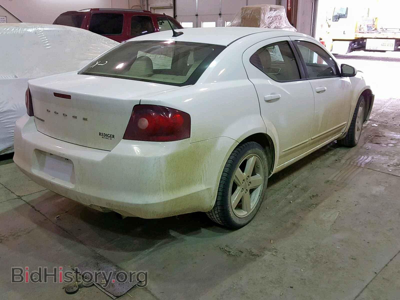 2011 DODGE AVENGER - VIN: 1B3BD1FB7BN588966 - Фото 4