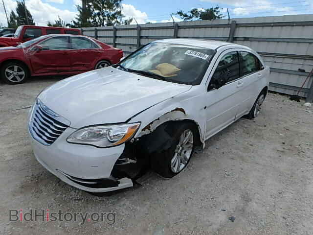 2013 CHRYSLER 200 - VIN: 1C3CCBBB3DN656026 - Фото 2