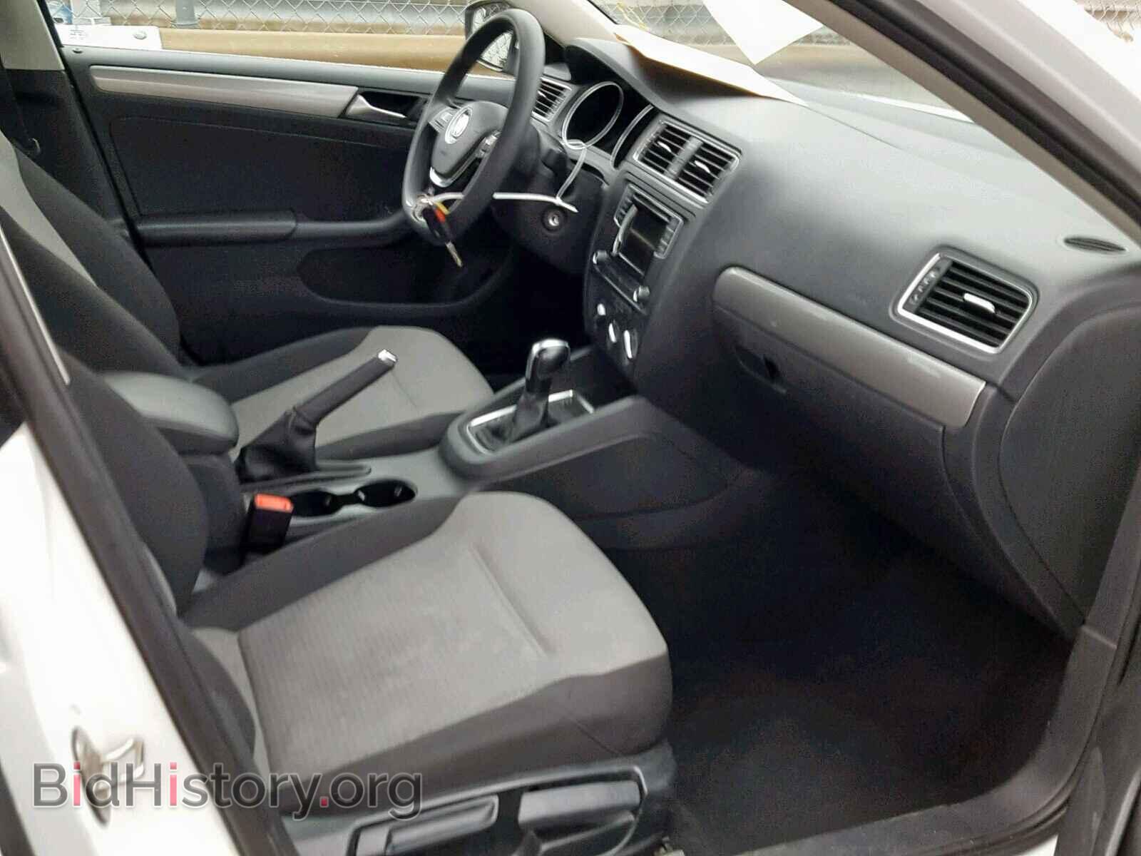 2017 VOLKSWAGEN JETTA - VIN: 3VW2B7AJ9HM380321 - Фото 5