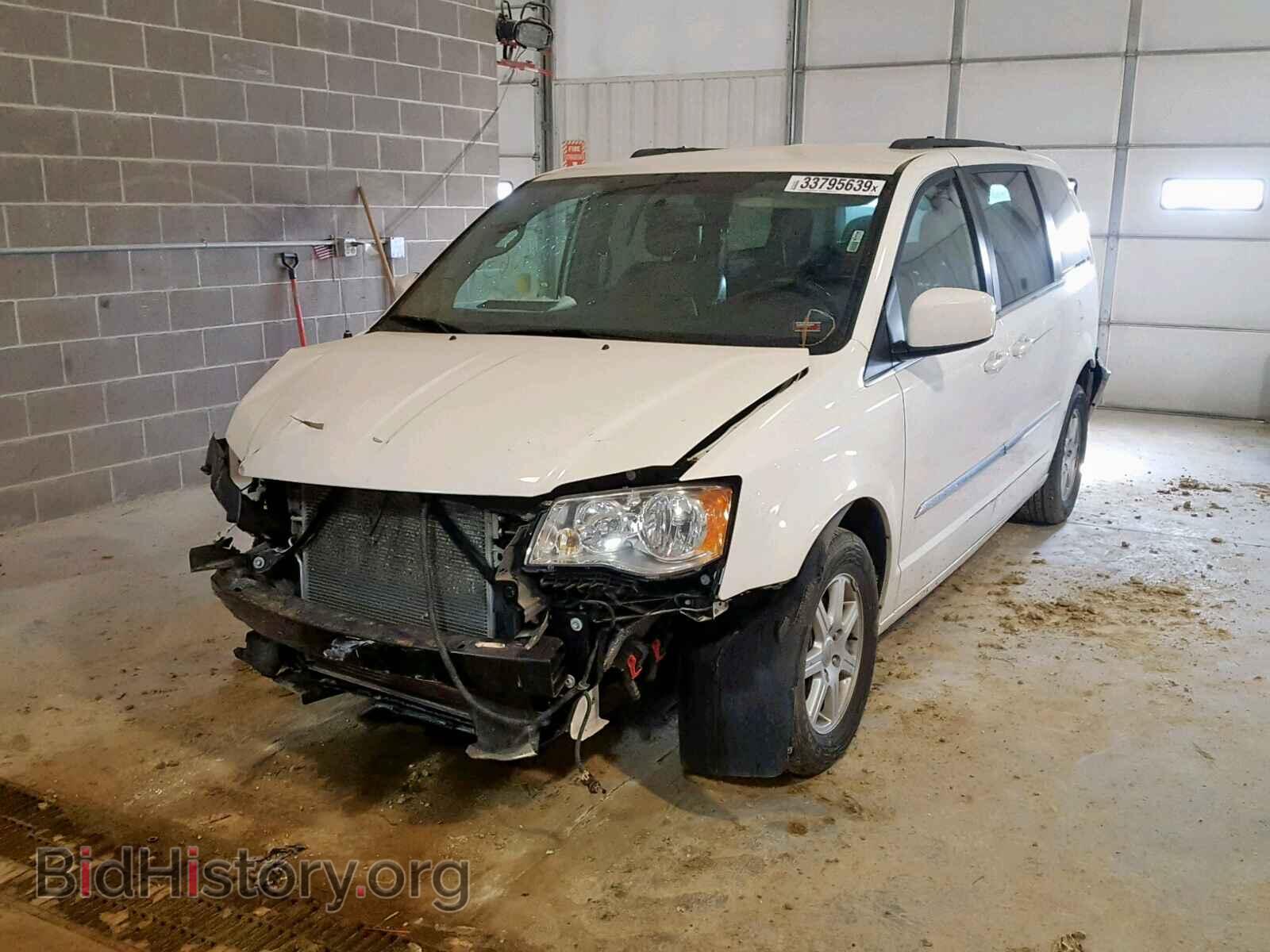 2012 CHRYSLER TOWN & COU - VIN: 2C4RC1BG6CR207467 - Фото 2