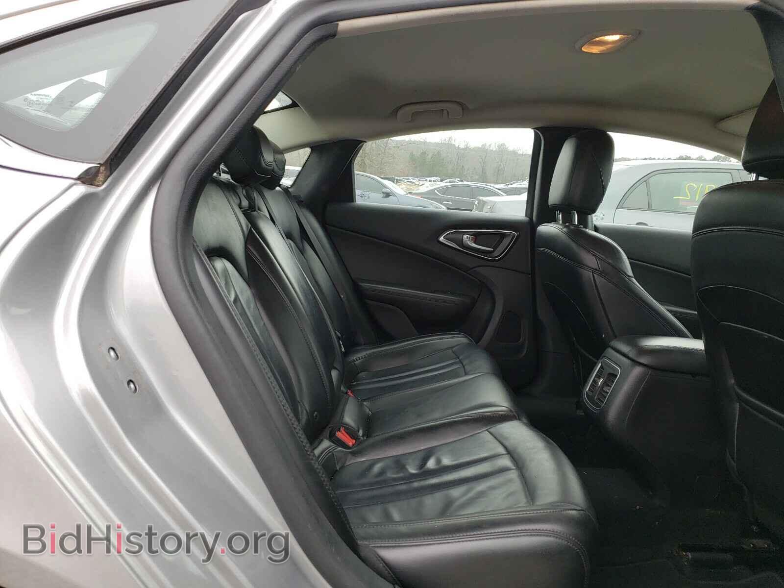 2016 CHRYSLER 200 - VIN: 1C3CCCAB9GN195569 - Photo 6