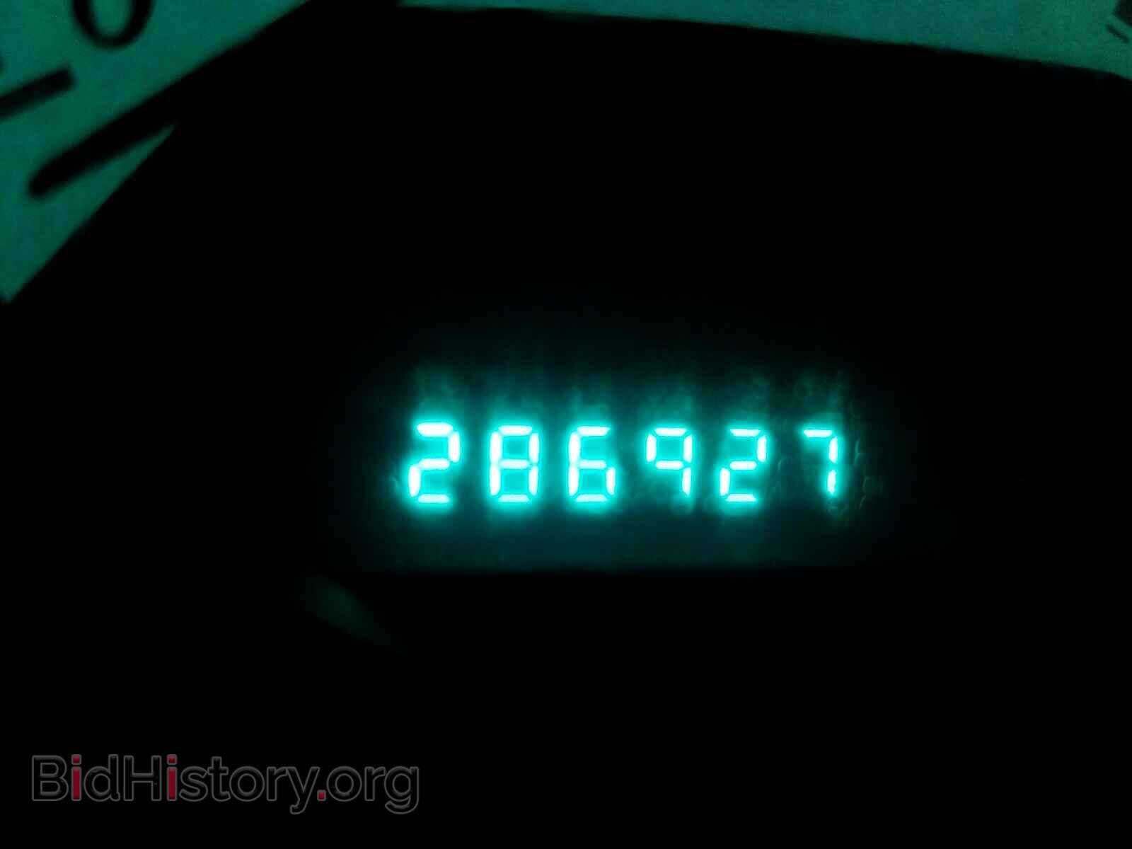 2008 CHRYSLER MINIVAN - VIN: 2A8HR54P88R732190 - Фото 8