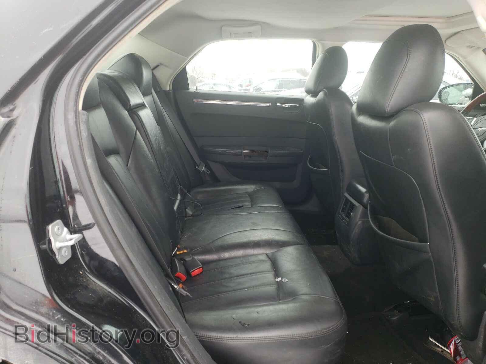 2009 CHRYSLER 300 - VIN: 2C3KA63T89H512181 - Фото 6
