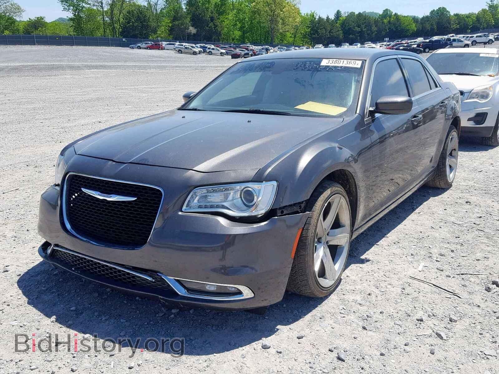 2016 CHRYSLER 300 - VIN: 2C3CCAAG0GH141814 - Фото 2