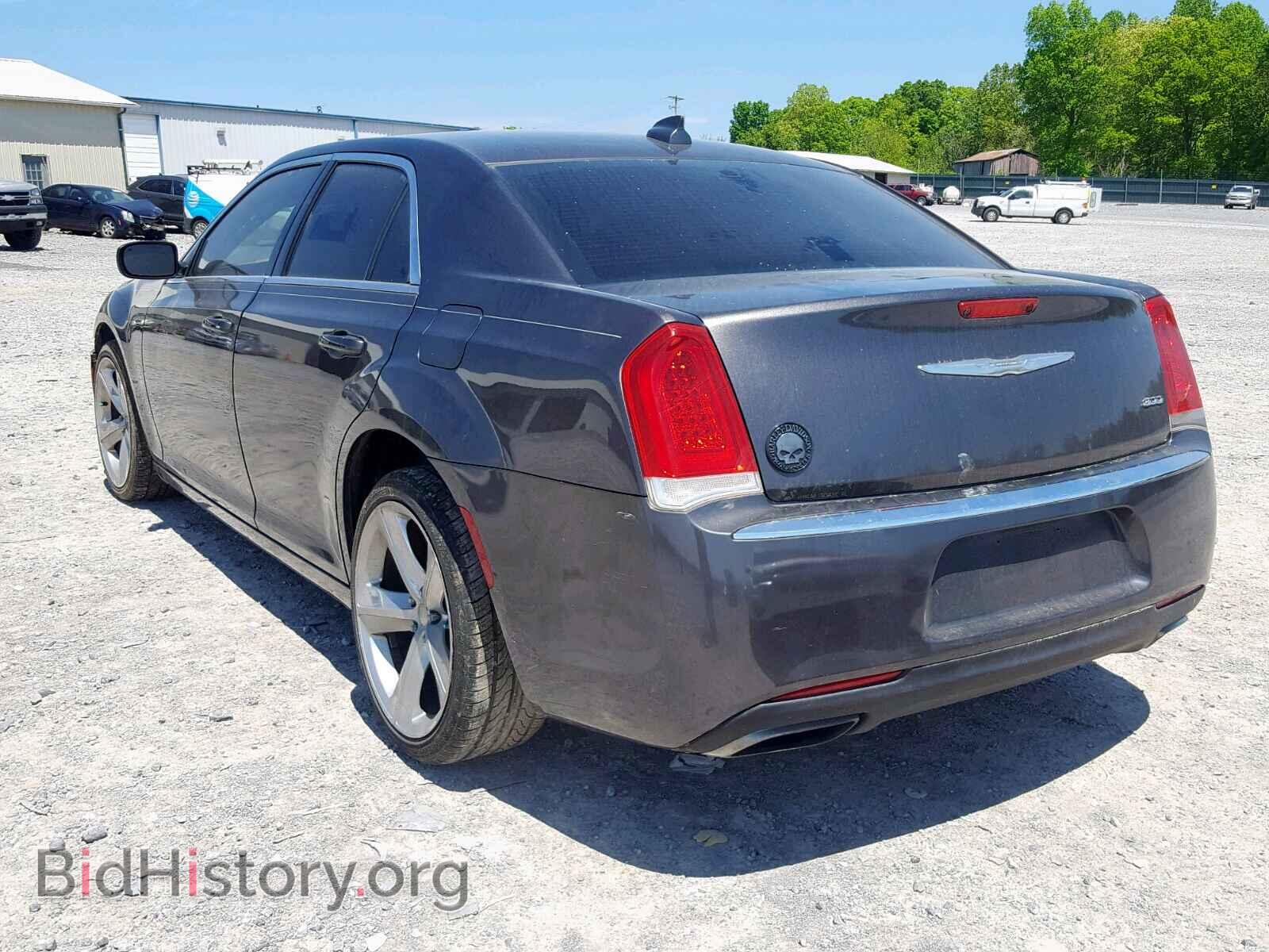 2016 CHRYSLER 300 - VIN: 2C3CCAAG0GH141814 - Фото 3