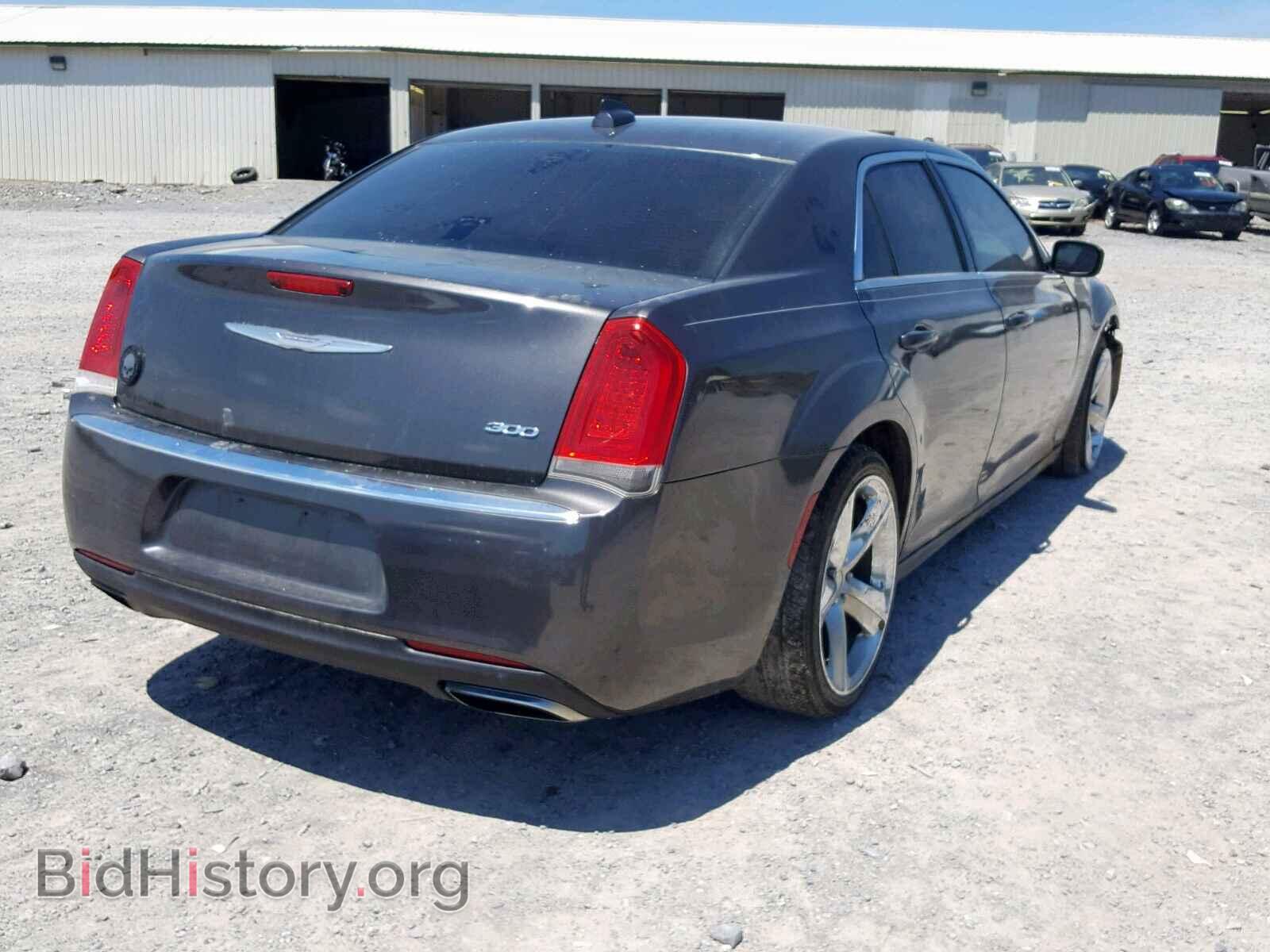 2016 CHRYSLER 300 - VIN: 2C3CCAAG0GH141814 - Фото 4