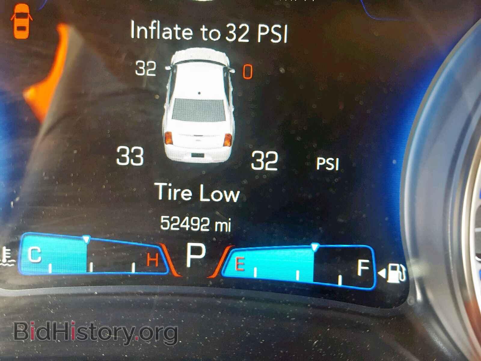 2016 CHRYSLER 300 - VIN: 2C3CCAAG0GH141814 - Фото 8