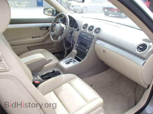 2008 AUDI A4 - VIN: WAUDF48H58K009601 - Фото 5