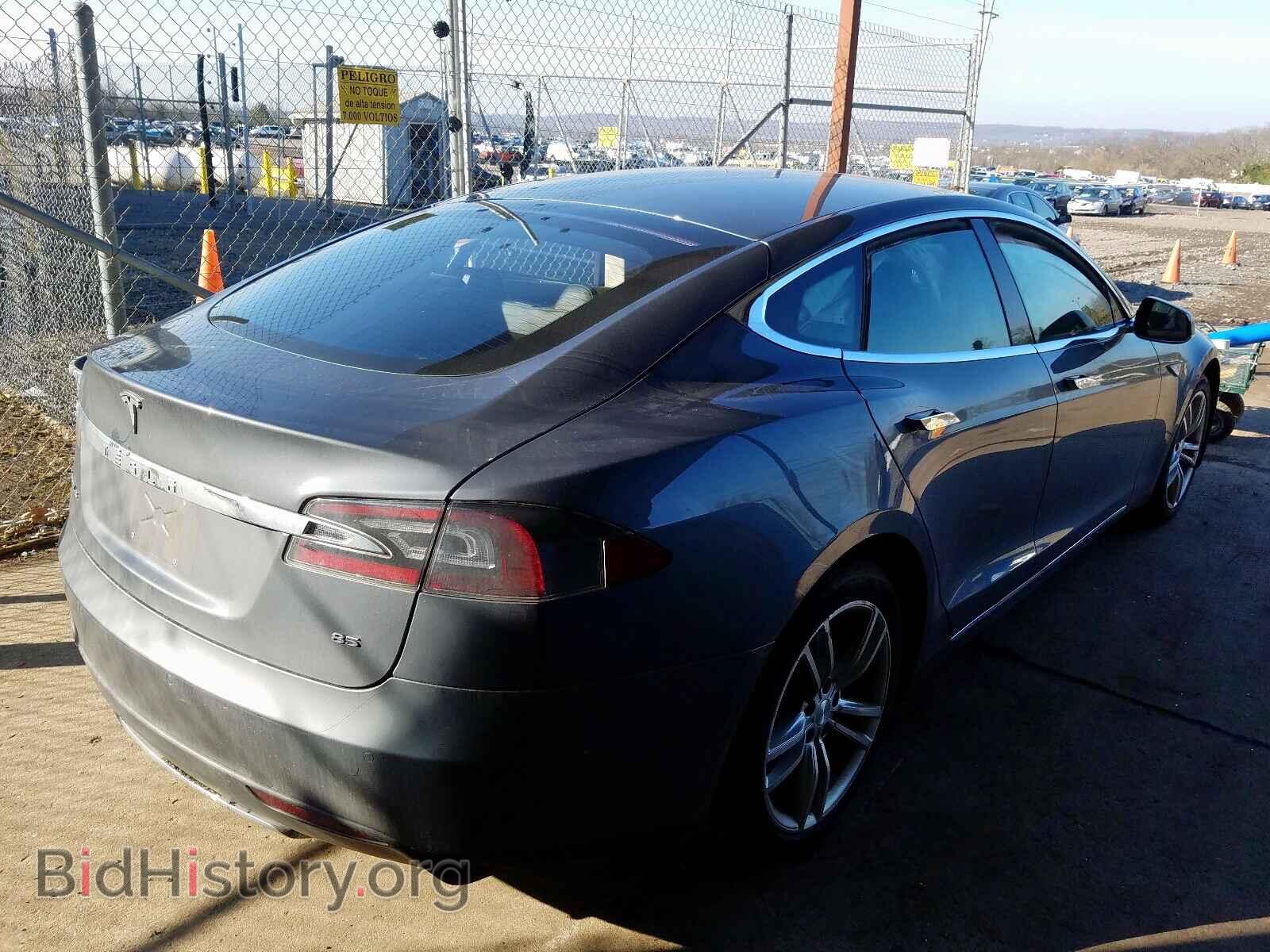 2014 TESLA MODEL S - VIN: 5YJSA1H14EFP32441 - Photo 4