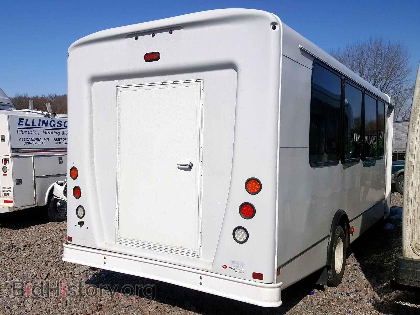 2017 FORD ECONOLINE - VIN: 1FDFE4FSXHDC70722 - Фото 4