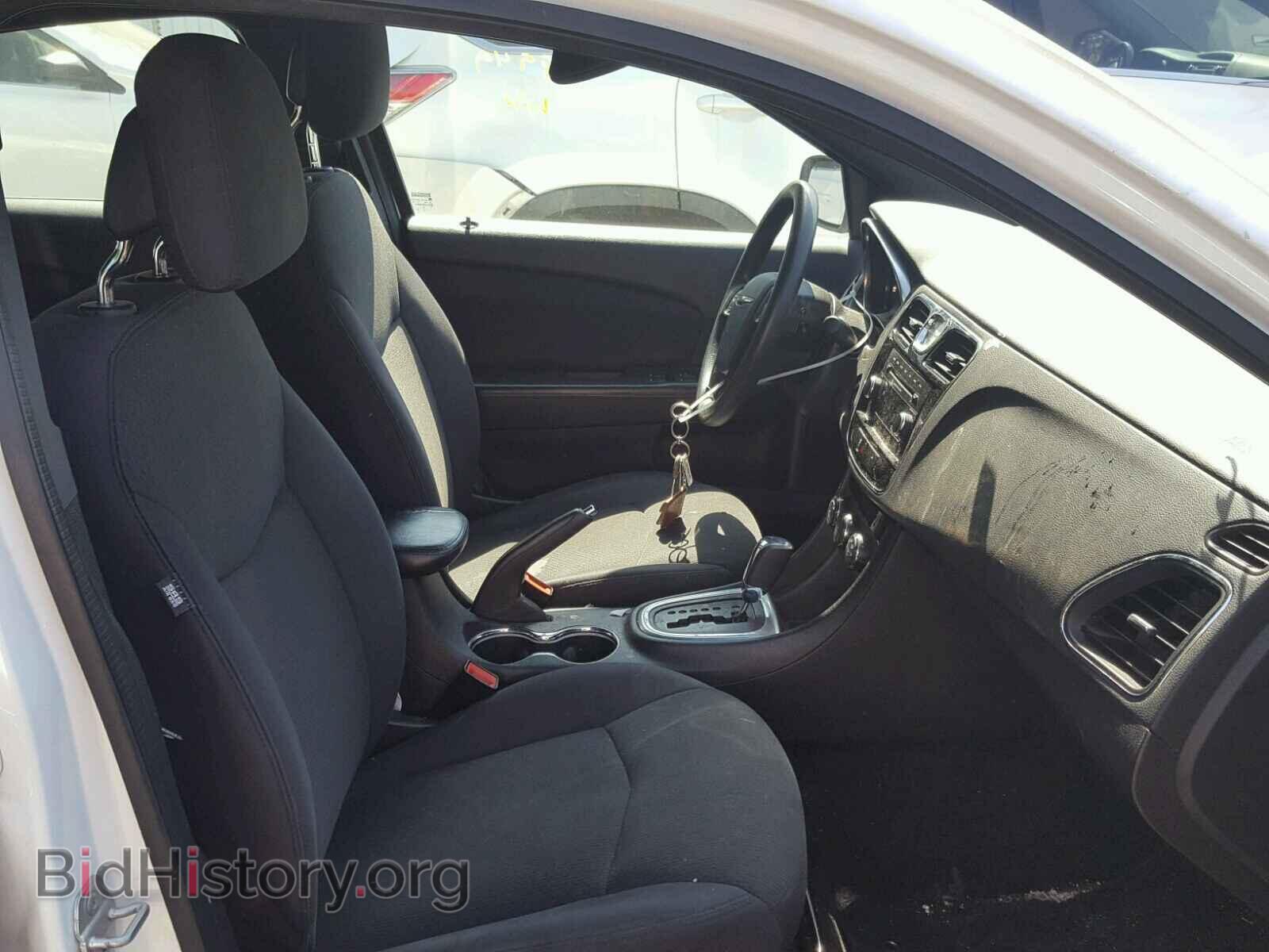 2013 CHRYSLER 200 - VIN: 1C3CCBAB2DN642068 - Photo 5